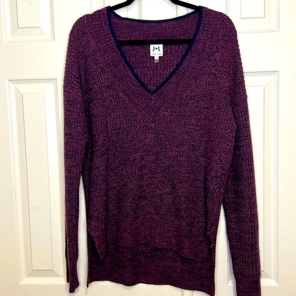 Purple V-neck Knit Sweater